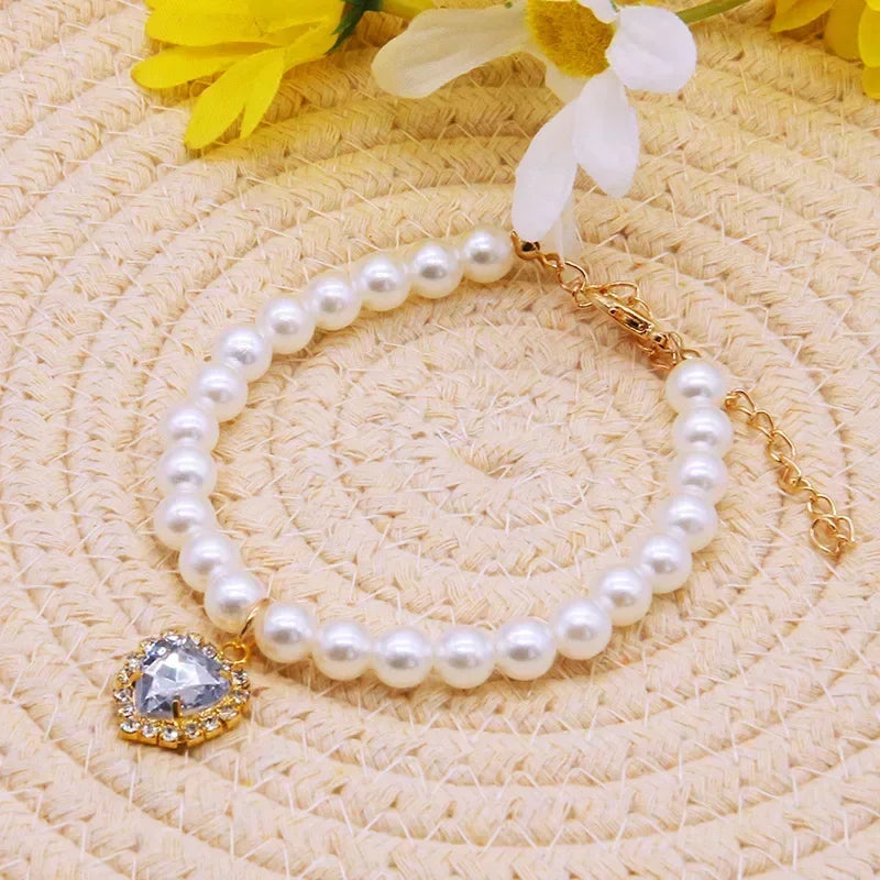 Pet Pearl Collar Dog Princess Necklace – 3 Colors