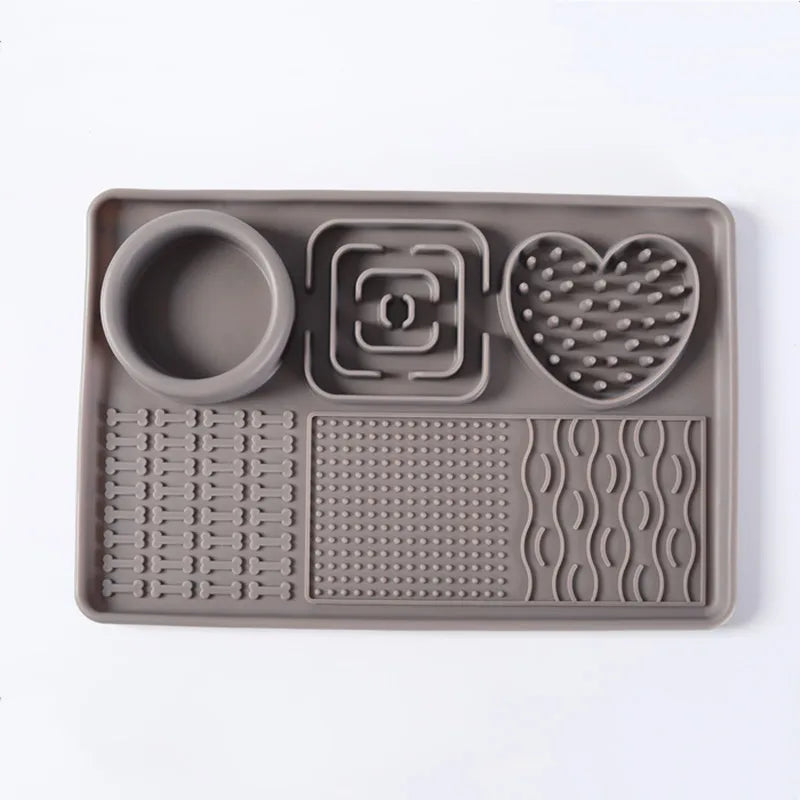 Interactive Silicone Pet Licking Mat, Slow Feeder Lick Pad – Dog Bowls & Feeders