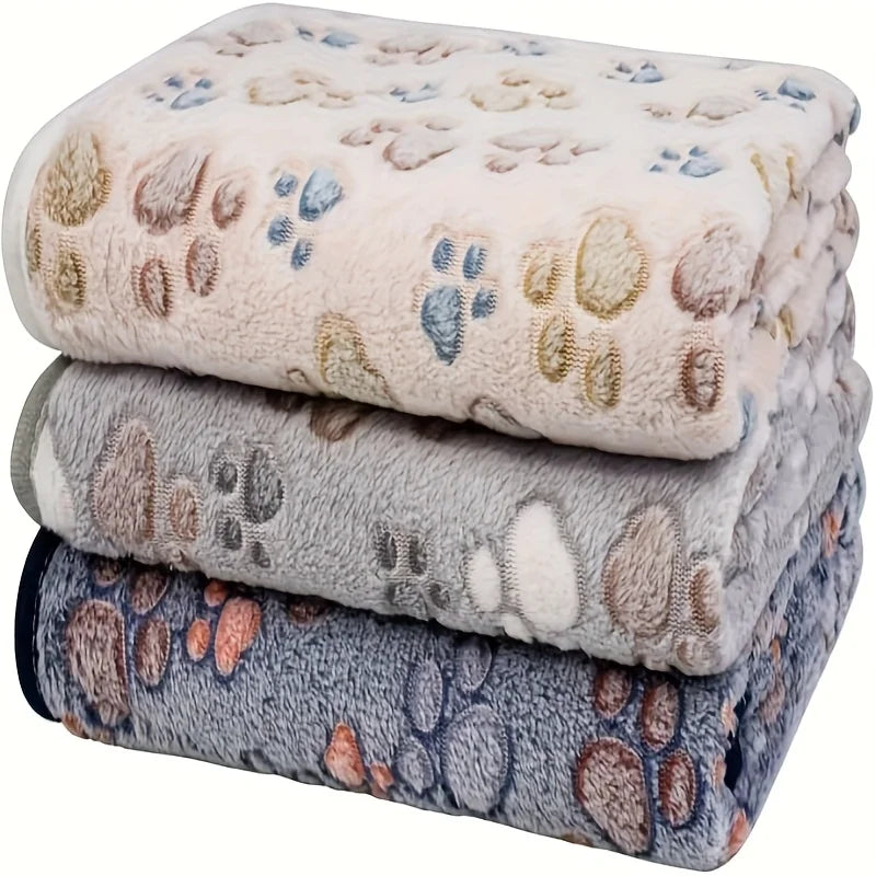 Warm Flannel Pet Blanket Set with Cute Paw Print Pattern Double – Cat Supplies