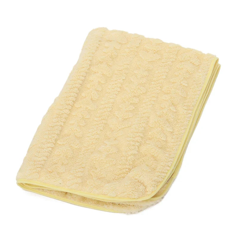 Warm Hoopet Pet Towel Soothing Cotton Velvet Jacquard Love Blanket – 2 Sizes