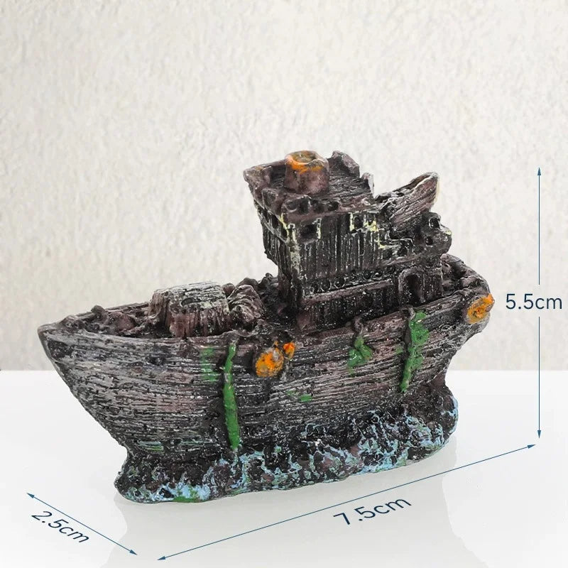 Retro Aquarium Fish Tank Landscape Wreck Ship Decoration – 3 Colors