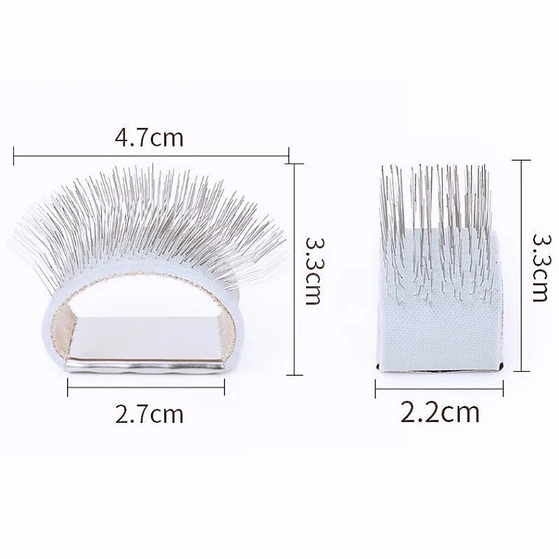 Portable Dog Comb Finger Mini Grooming Brush for Pet Eyes Face Hair Cleaning