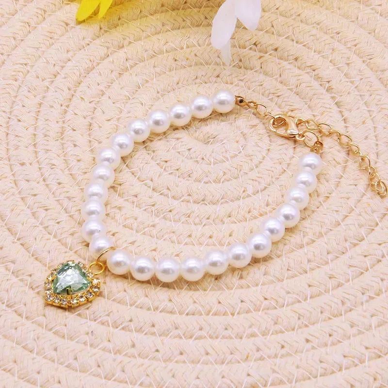 Pet Pearl Collar Dog Princess Necklace – 3 Colors