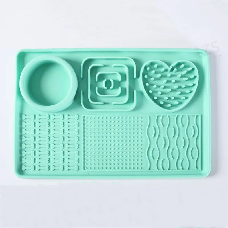 Interactive Silicone Pet Licking Mat, Slow Feeder Lick Pad – Dog Bowls & Feeders