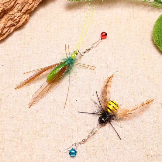 2pcs Simulation Mantis Bee Feather - ProPawPet.com