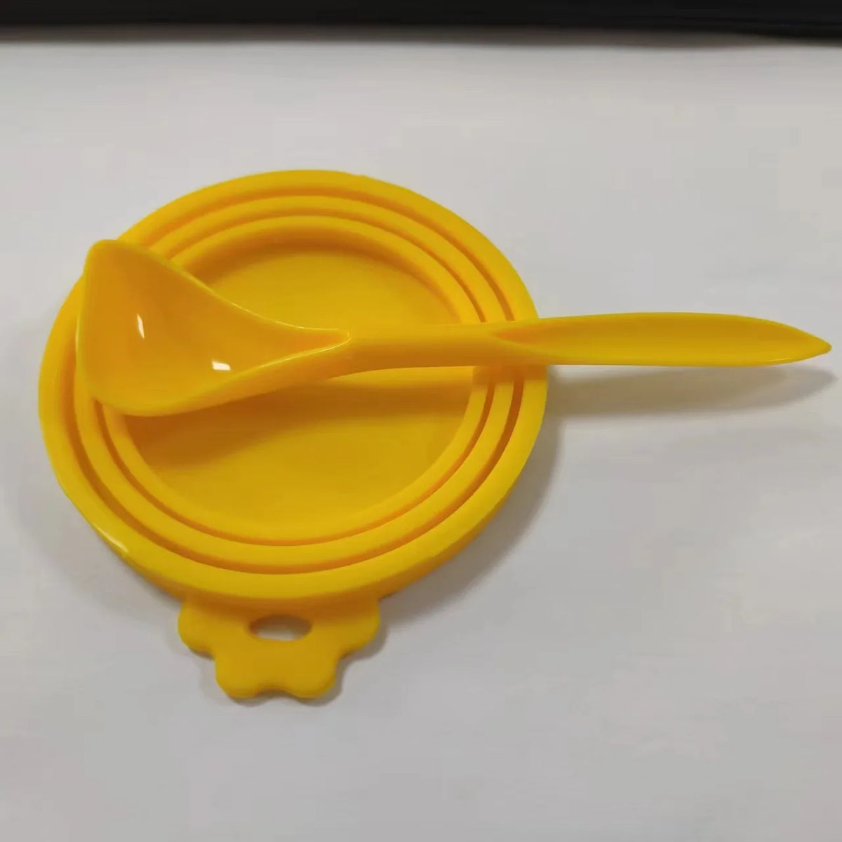 Reusable Silicone Pet Can Cover – Cat Supplies