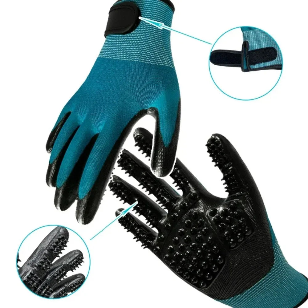 A Pair of Pet Bath Gloves Massage Clean - ProPawPet.com