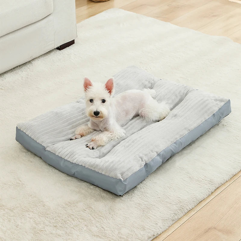 Cozy plush dog bed – view 3