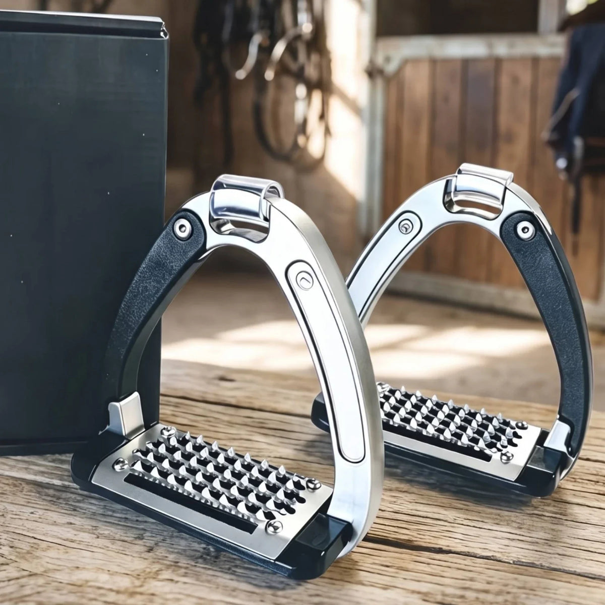 Horse Stirrup with Anti-Slip Footplate - ProPawPet.com
