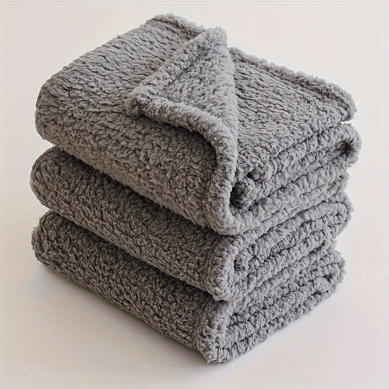 1pc Warm Dog Blanket Pet Blanket Dogs and - ProPawPet.com
