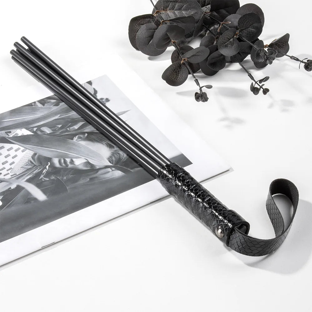 35CM Glass Fiber Horse PU Leather Whip Crops - ProPawPet.com
