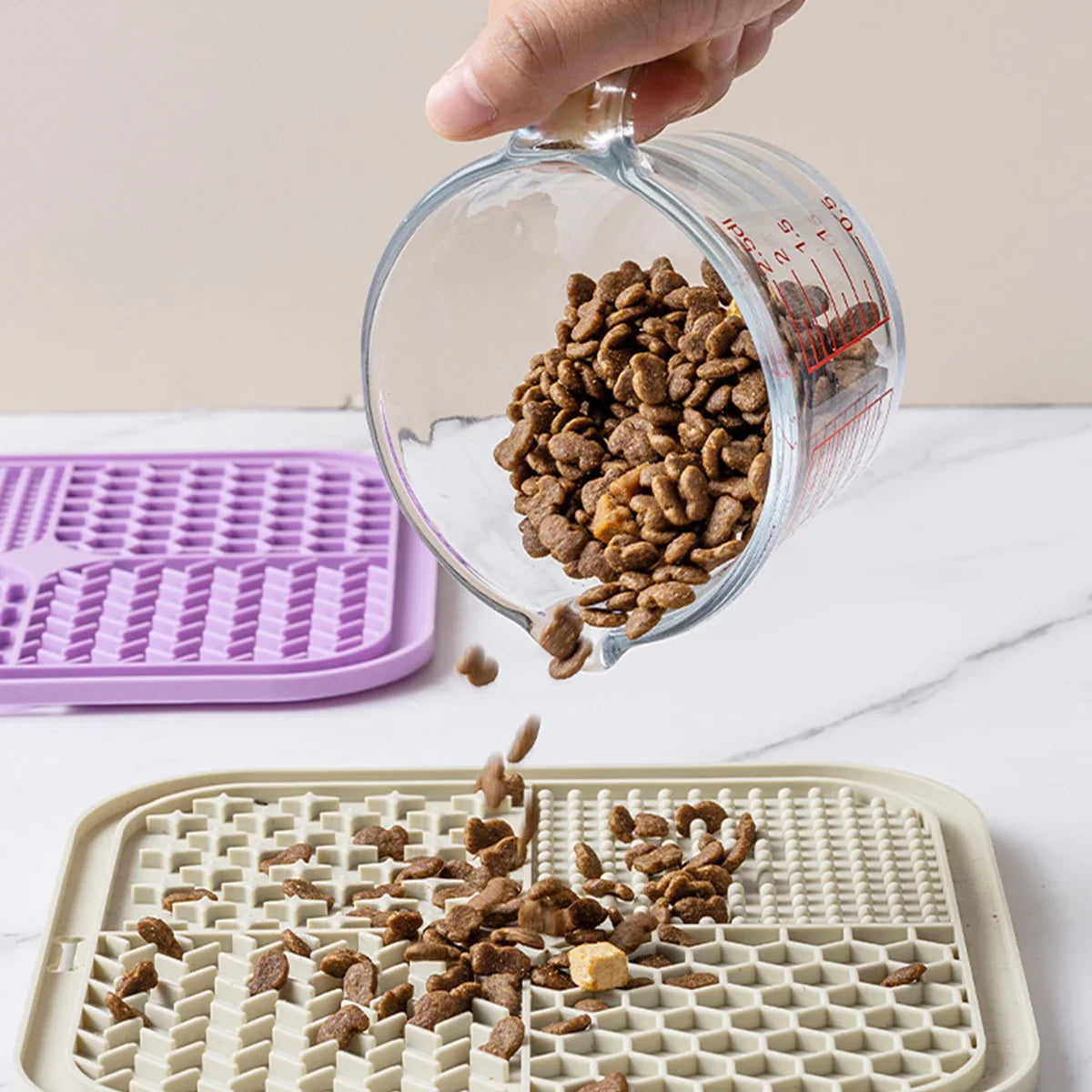 1PC-Silicone pet lick mat; pet slow feed - ProPawPet.com