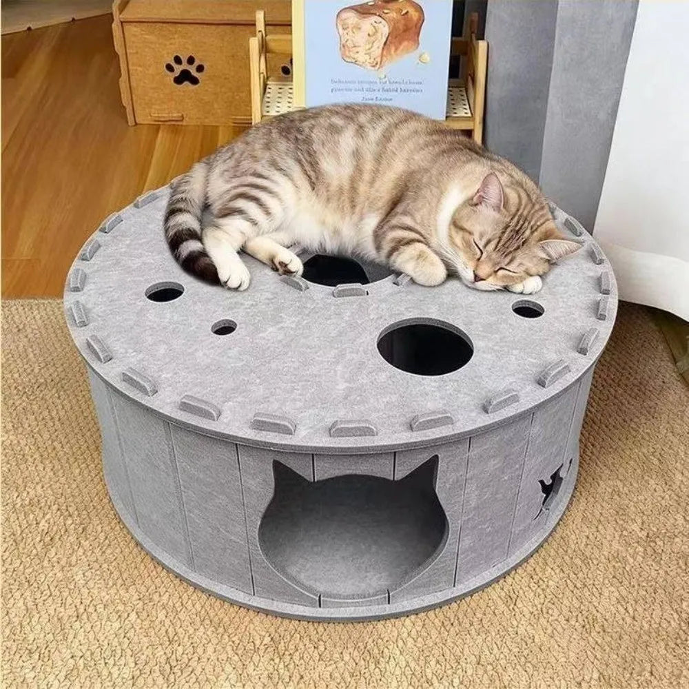 Felt cat tunnel house – view 2