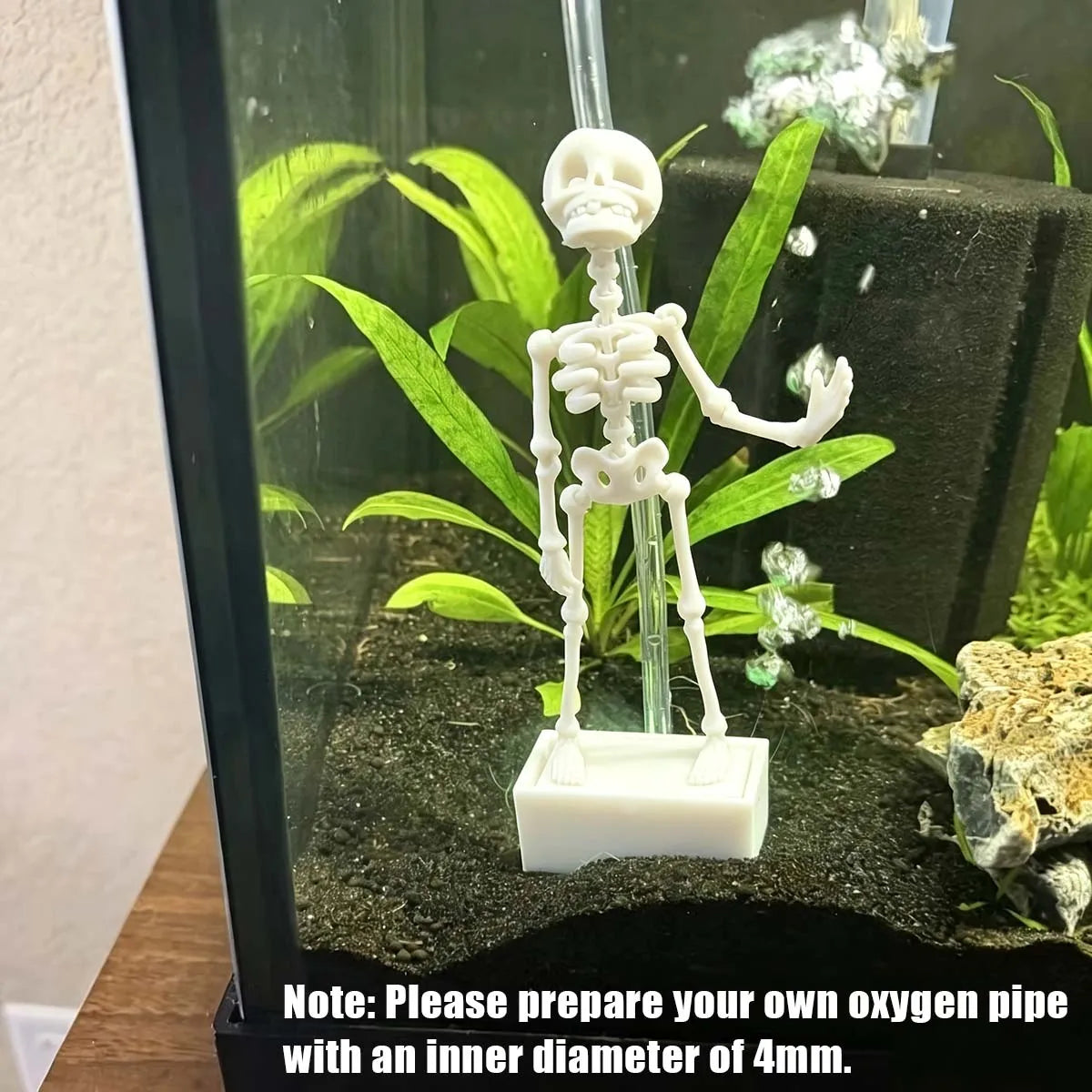 Fun dancing skeleton fish tank ornament, 3D - ProPawPet.com